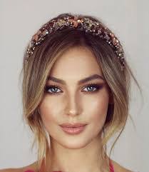 Megan Silver's Instagram, Twitter & Facebook