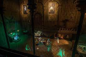 Haunted mansion dining room, followed by 338 people on pinterest. Disney S Haunted Mansion Weird Facts And Secrets