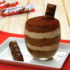Jeder Loffel Wird Zelebriert Cremige Schlemmer Mousse Aus Knusperriegeln Einfacher Nachtisch Leckerschmecker Mousse Au Chocolat Rezept