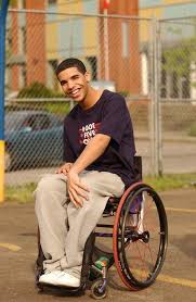 Aubrey graham—staged a degrassi reunion for the class of 2007 in his music video for the music video features a number of callbacks to degrassi: Drake S 6 Best Degrassi Moments Because Drake Will Always Be Jimmy Brooks In Our Hearts Drake Degrassi Drake Meme Degrassi