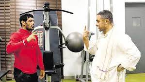 Kumar's ₹5 crore question sushil kumar (motihari, east champaran, bihar), who appeared in season 5, was the first contestant in kaun banega crorepati to win ₹5 crores. Sushil Kumar Chose Me To Mentor His Roadies Team Prince Narula Hindustan Times