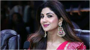 Shilpa shetty, hubby raj kundra and a host of other popular bollywood and tv celebs turned up for a screening of the upcoming 3d. Twitterati Showers Praises As Shilpa Shetty Kundra Recreates Vijay S Vaathi Coming On Tik Tok