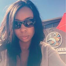 Samantha Gettings's Instagram, Twitter & Facebook