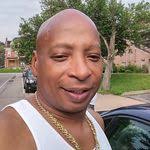 Charles Cabiness's Instagram, Twitter & Facebook