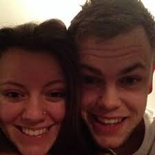 Dean Grey (@Deanoiverson92)