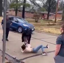 Thenewrealstlnews on Instagram: "HAZELWOOD EAST STUDENTS MEET UP TO FIGHT  BUT IT TURNS VIOLENT AFTER A GIRL IS LEFT WITH A HEAD INJURY We're sadden  to inform the community about a fight