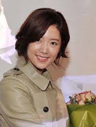 Sung Min's Instagram, Twitter & Facebook