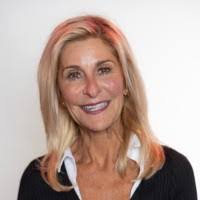 Nicole Ringdahl's Instagram, Twitter & Facebook