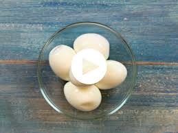 كيفية سلق البيض وتقشيره بسهولة من فتافيت Fatafeat Eggs Food