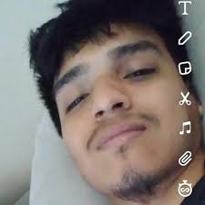 Richard Mendiola's Instagram, Twitter & Facebook