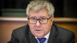 Przedsiębiorstwo usługi weterynaryjne ryszard staroń mieści się w miejscowości sieradz przy ul. Ryszard Czarnecki Odwolany Z Funkcji Wiceprzewodniczacego Pe Polskie Radio Pik