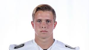 Jackson Phillips returns at quarterback for Boonville after ACL injury