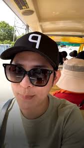 Happy Christmas to everyone Looking forward to working you from Jamaica  6Y7EI