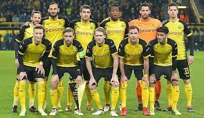 Sebastian #kehl folgt als sportdirektor auf michael #zorc auf zorc, der als spieler und sportlich verantwortlicher insgesamt 43 jahre beim bvb verbracht hat, wird am 01.07.2022 kehl folgen. Bvb Mogliche Zu Und Abgange Bei Borussia Dortmund Diese Spieler Konnten Kommen Und Gehen Seite 1
