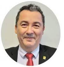 Núcleo Institucional de Línguas e Tradução