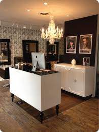 A beauty salon or beauty parlor (beauty parlour), or sometimes beauty shop, is an establishment dealing with cosmetic treatments for men and women. Incredible Diy Reception Desk Ideas 28 Hair Salon Reception Desk Salon Reception Desk Modern Salon Reception Desk