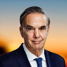 Sebastian Katz's Instagram, Twitter & Facebook