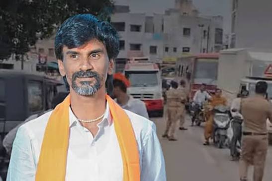 मनोज जरांगे पाटील यांच्या ताफ्यातील कारला बसची धडक; कार्यकर्त्याच्या अपघातानंतर जरांगेंनी स्वतःच्या गाडीतून रुग्णालयात नेले