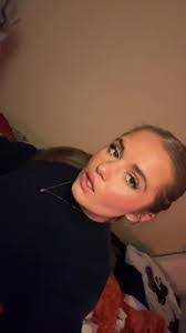 Harriet Haley's Instagram, Twitter & Facebook