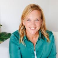 Ashley Conger's Instagram, Twitter & Facebook