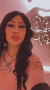 Guess where i was at earlier sorry my phone kept dying lmao #Melrose  #WestHollywood #LA #LosAngeles Take a guess let’s see if you recognize the  background