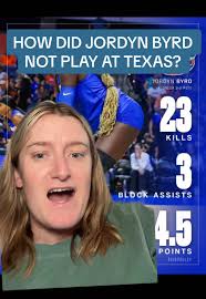 Julia Haggerty's Dominant Blocking in NCAA Volleyball