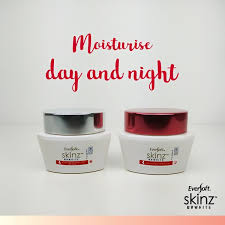 Uv skinz sun protective clothes are stylish and carry a upf rating of 50+, which blocks out over 98% of the sun's harmful rays, protecting delicate skin uv skinz are sun shirts that are not made with any chemicals or lotions. Eversoft Skinz Uv White Moisturiser Shopee Malaysia
