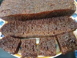 Dah lama duk salin resepi kek nih tapi takde masa nak masak.hari tu balik kg, gunakan masa emas itu untuk mencuba resepi ini. Cara Masak Kek Gula Hangus Bersarang Guna Periuk Nasi