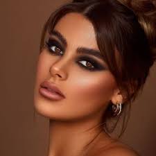 This gntm model was immediately put into quarantine. Lifeofromi Instagram Profile With Posts And Stories Picuki Com