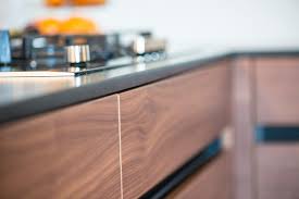 Kuche Velvet Nussbaum Massiv Modern Kitchen Dortmund By Holz Total Houzz Ie