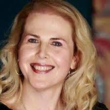 Valerie Holt's Instagram, Twitter & Facebook