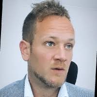 Reyes Blanco's Instagram, Twitter & Facebook