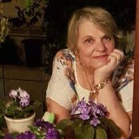 20+ perfis com “Élia Ferreira”