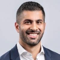 Aziz Lalani's Instagram, Twitter & Facebook