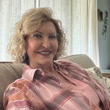 Bonnie Damron (@bonnie.damron.2025) • Facebook, Connect with friends