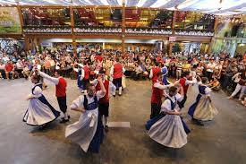 From wikimedia commons, the free media repository. Oktoberfest Blumenau In Brasilien 2021
