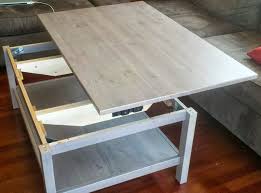 Découvrez la table basse relevable d'adam, fabriquée sur une base de table basse hemnes ikea. Table Basse Relevable Ikea Avec Hemnes Ikea Coffee Table Coffee Table Hacks Lift Up Coffee Table