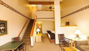 Plenty Of Sleeping Options For Everyone In The Loft Fireplace Suite At Great Wolf Lodge Great Wolf Lodge Indoor Waterpark Fireplace Suites