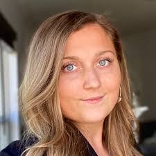 Piper Strand's Instagram, Twitter & Facebook