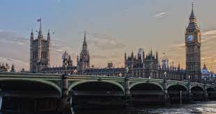 Westminster abbey, parliament square, dan big ben. Masjid Di London Tempat Di Mana Kamu Bisa Beribadah Halalzilla