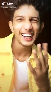 Amaan Shaikh's Instagram, Twitter & Facebook