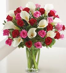 Il Galateo Dei Fiori Anniversari Per Tutti Gli Anniversari Compreso Quello Di Matrimonio Il Fiore Piu Indicato Composizioni Floreali Fiori Mazzo Di Fiori
