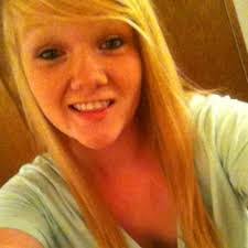 Danielle Packard's Instagram, Twitter & Facebook