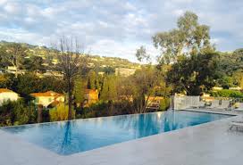 Cannes L Hotel La Bastide De L Oliveraie Refait A Neuf