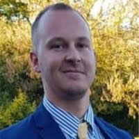 2 "Daniel Luckham" profiles