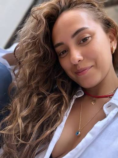Duyguu (@duygu_sarisin) • Instagram photos and videos