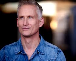 Franklin & Bash" Red or Black (TV Episode 2014)