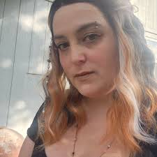 Elizabeth Salinas • Facebook