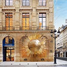 Inside Peter Marino S New Art Inspired Louis Vuitton Flagship In Paris Galerie Louis Vuitton Store Louis Vuitton Shop Peter Marino
