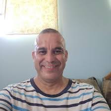 Darryl Claxton's Instagram, Twitter & Facebook